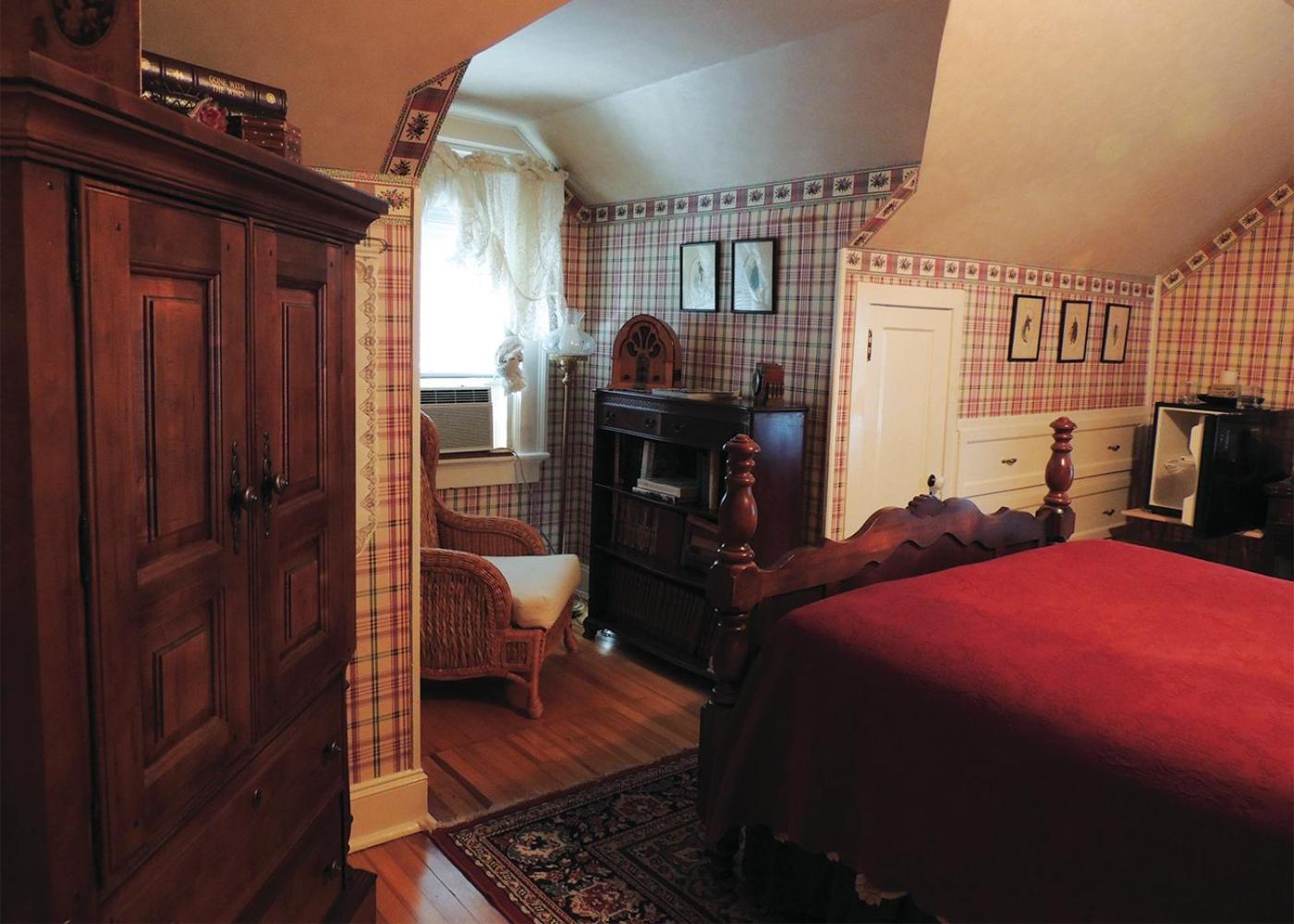 Brookview Manor Inn Canadensis Экстерьер фото