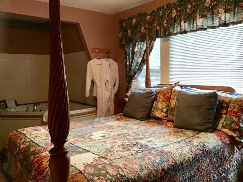 Brookview Manor Inn Canadensis Экстерьер фото