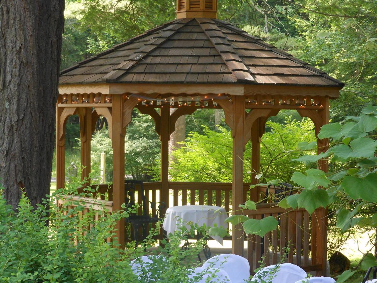 Brookview Manor Inn Canadensis Экстерьер фото
